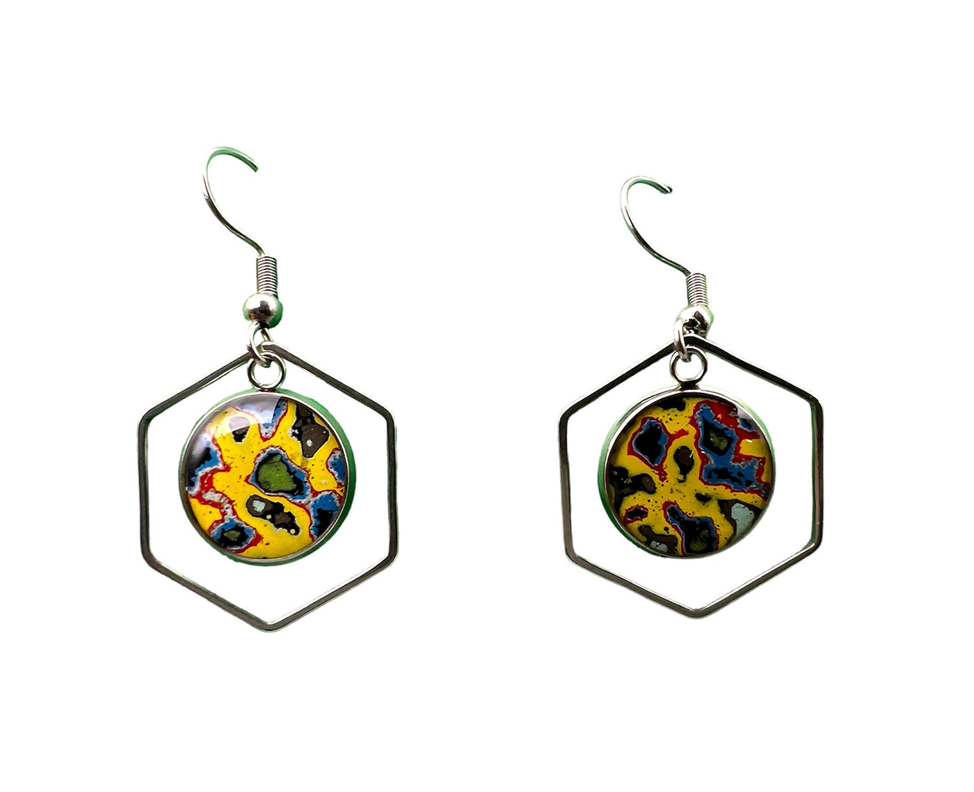 Circle dangle earrings inside hexagon